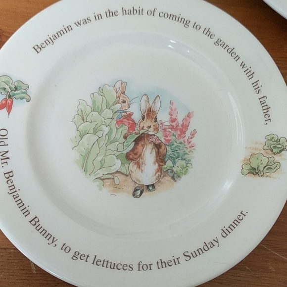 Peter Rabbit dishes - Picture 3 of 7